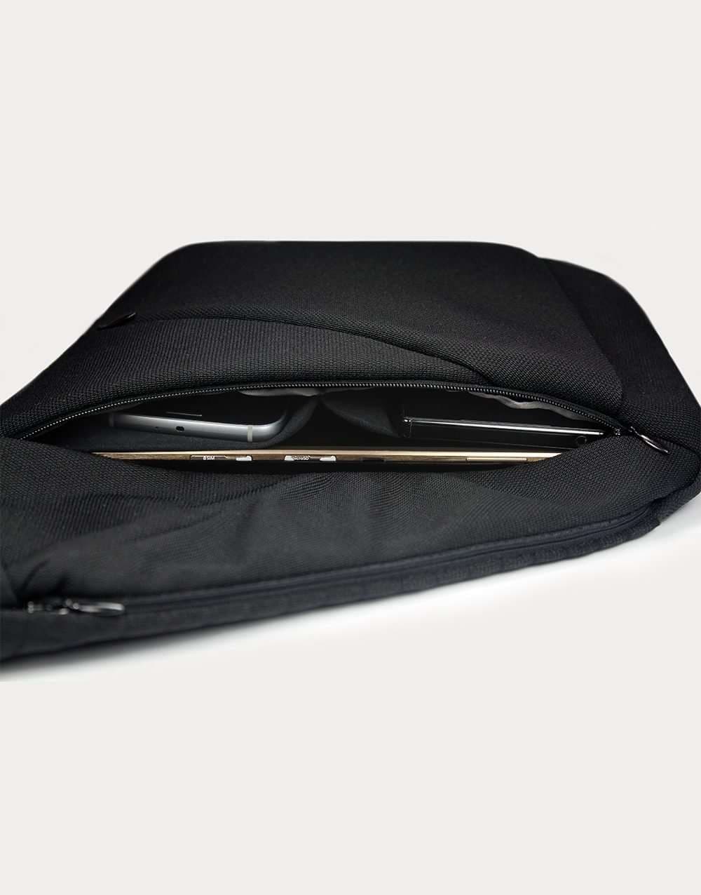 Baggizmo bag pocket detail